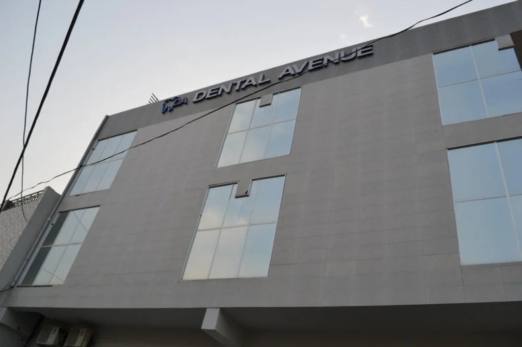 Best Dental Hospital in Lahore – Dental Avenue Hospital Lahore providing expert dental implants, cosmetic dentistry, and oral care.